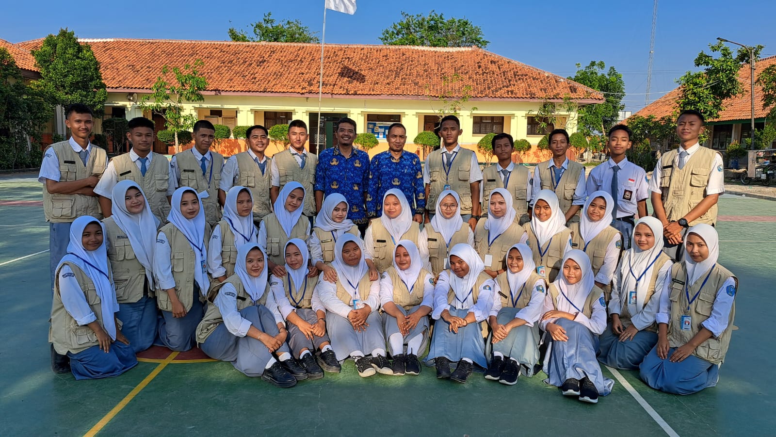 HUT GURU KE-78